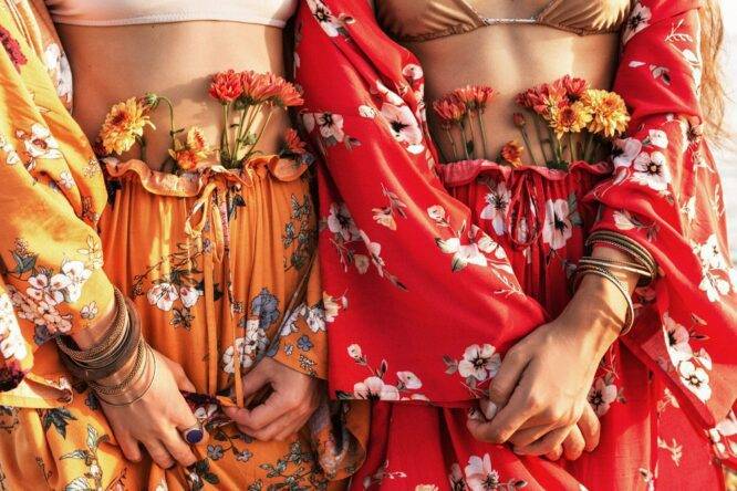 Close,up,of,two,beautiful,stylish,boho,model,in,colorful